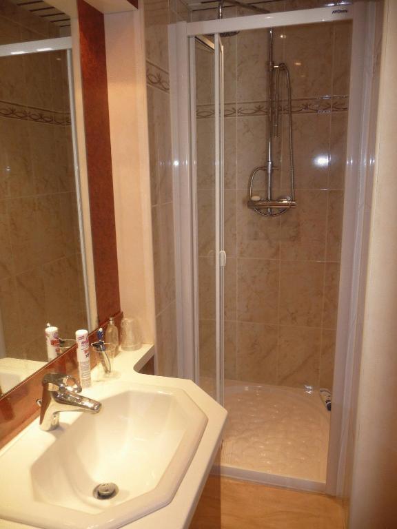 La Poste Hotell Vitry-le-François Exteriör bild